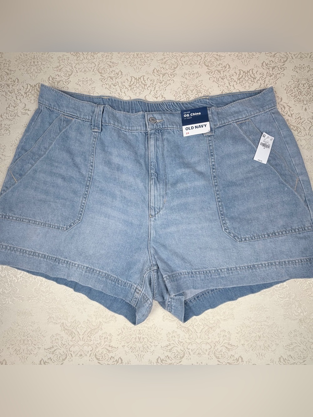 Old Navy Light Wash High Rise Denim Shorts, NWT, 2XL